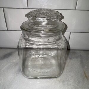 Anchor Hocking 6 1/2" Apothecary Square Storage Jar clear Glass With lid GW003